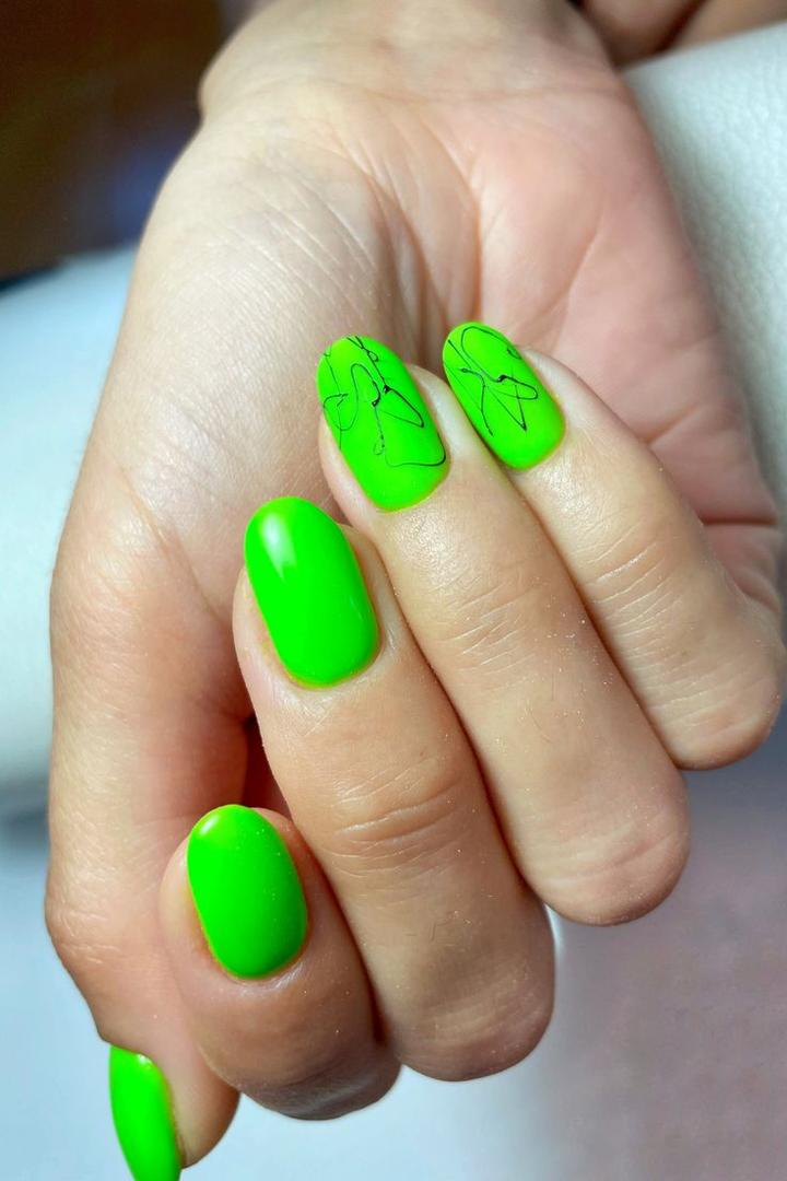 Trendy wiosenne paznokcie