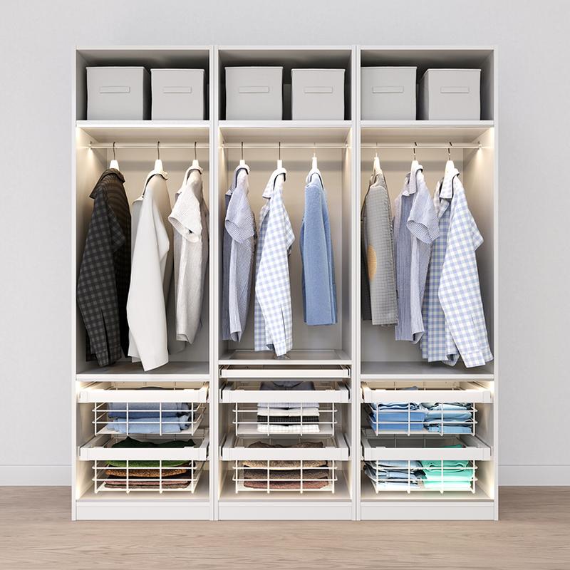 Niezbędne elementy garderoby, których nie powinno zabraknąć w stylowej męskiej szafie