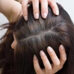 Siwienie włosów: dlaczego nasze pasma tracą kolor i jak temu zaradzić?