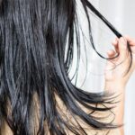 Wypadające włosy? Oto sprawdzone sposoby, jak sobie z tym poradzić!